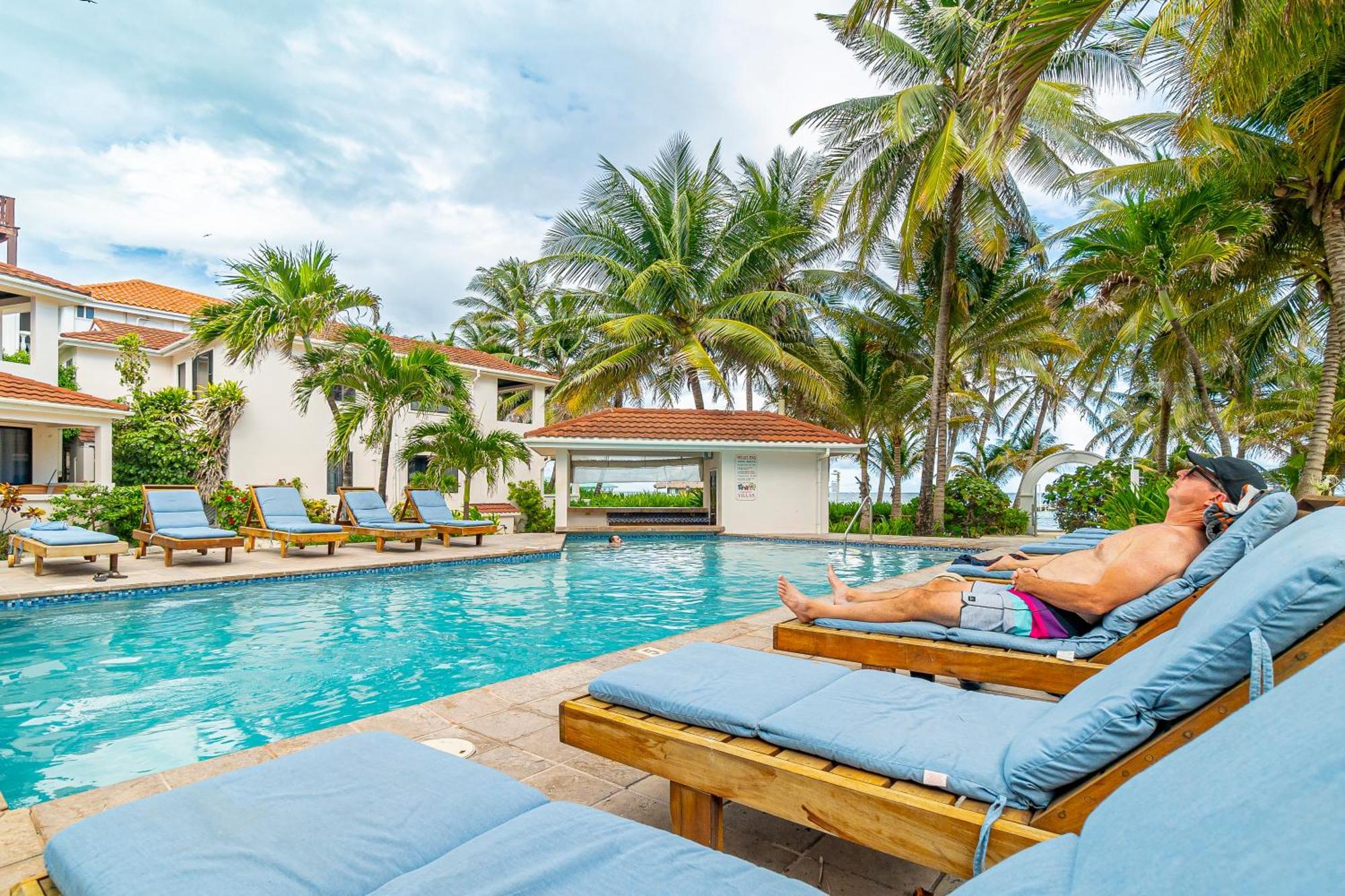 Tradewinds Paradise Villas San Pedro  Exterior foto